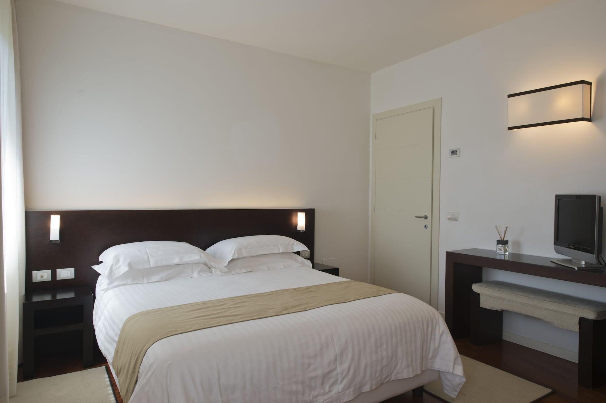 Apart-hotel Eden Rock