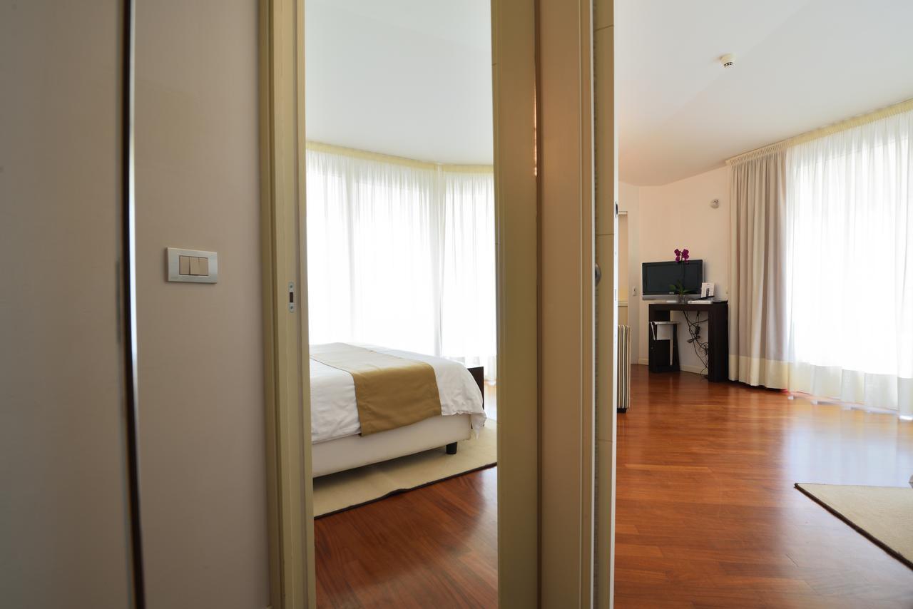 Apart-hotel Eden Rock 4*